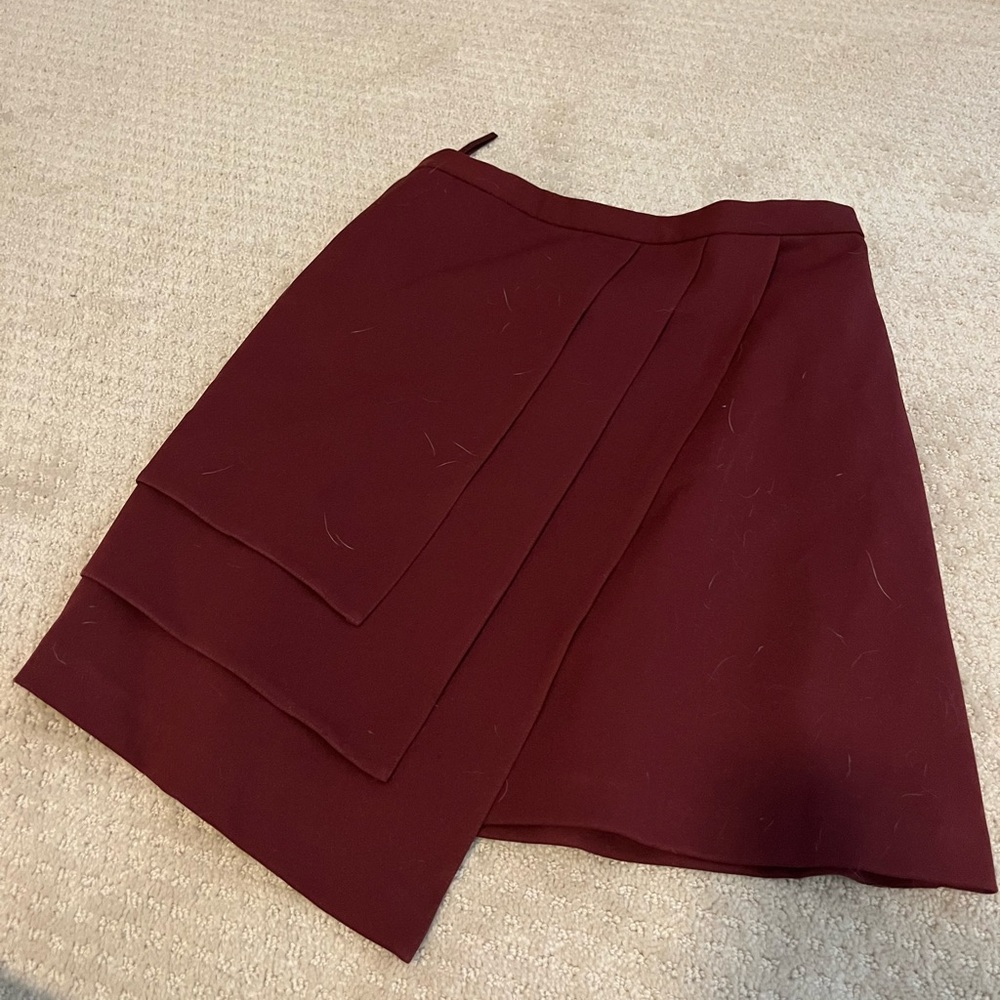 Asymmetrical skirt